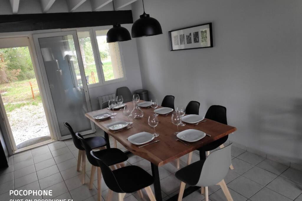 Вилла Moulin De Bigorre Saint-Genes-de-Castillon Экстерьер фото