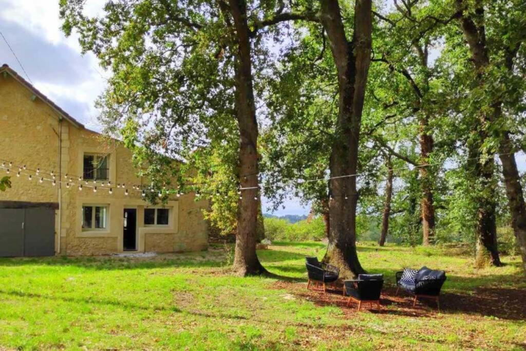 Вилла Moulin De Bigorre Saint-Genes-de-Castillon Экстерьер фото